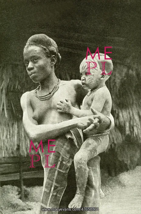 : Mother and baby, Ubiaja, Edo State, Nigeria, West Africa : Mother and baby, Ubiaja, Edo State, Nigeria, West Africa