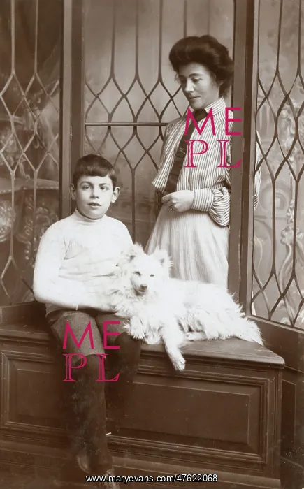  : Mother and son with an American Eskimo
