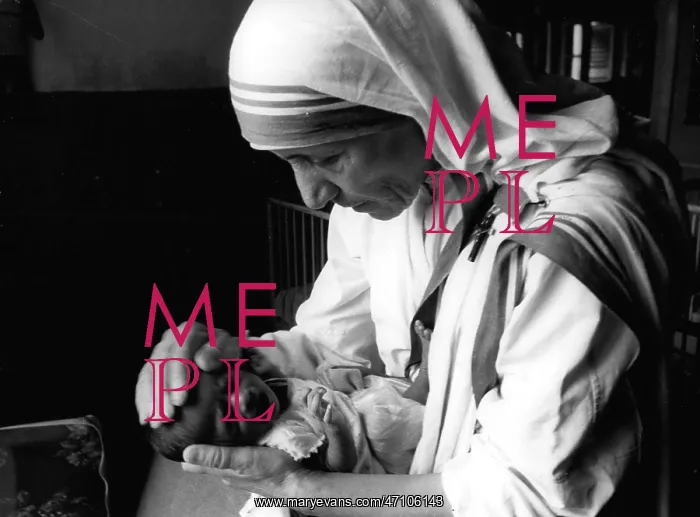: Mother Teresa Heals in India : Mother Teresa Heals in India
