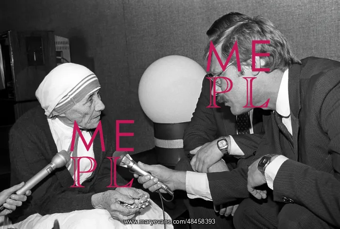 : Mother Teresa in Moscow, 1987 : Mother Teresa in Moscow, 1987