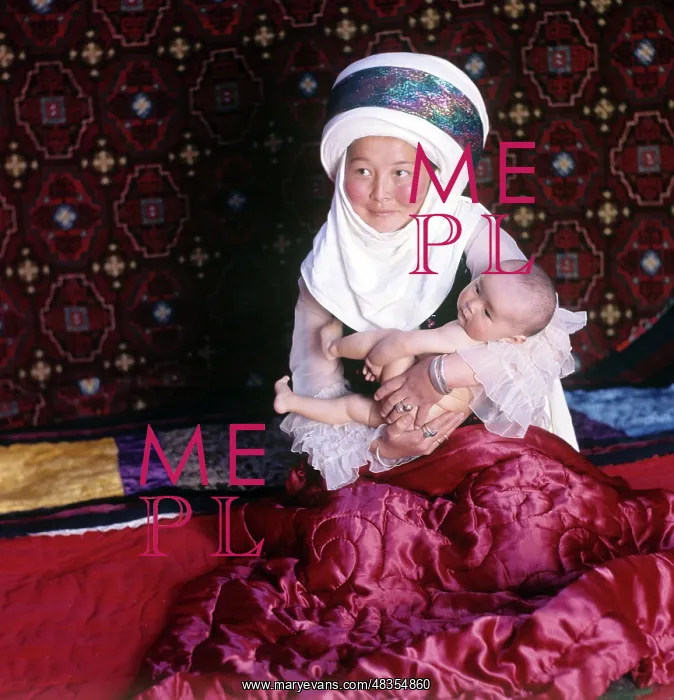 : Motherhood, 1977 : Motherhood, 1977