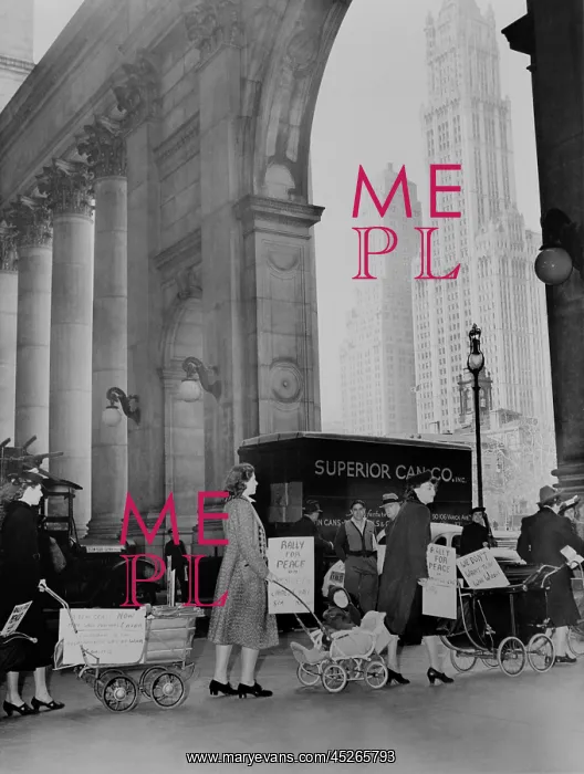  : Mothers protest to keep America out of war, Nov