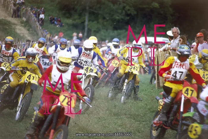  : MOTOCROSS SCRAMBLERS