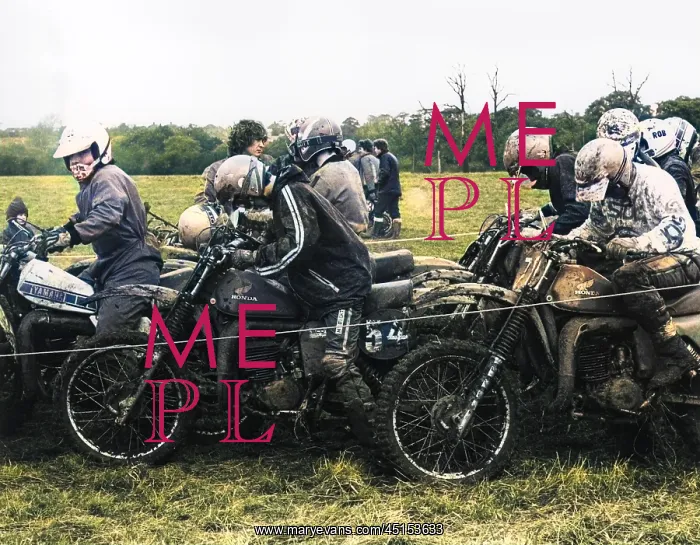 : MOTOCROSS SCRAMBLERS : MOTOCROSS SCRAMBLERS