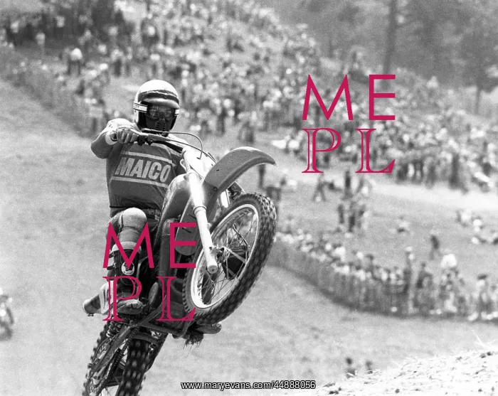  : MOTOCROSS SCRAMBLING