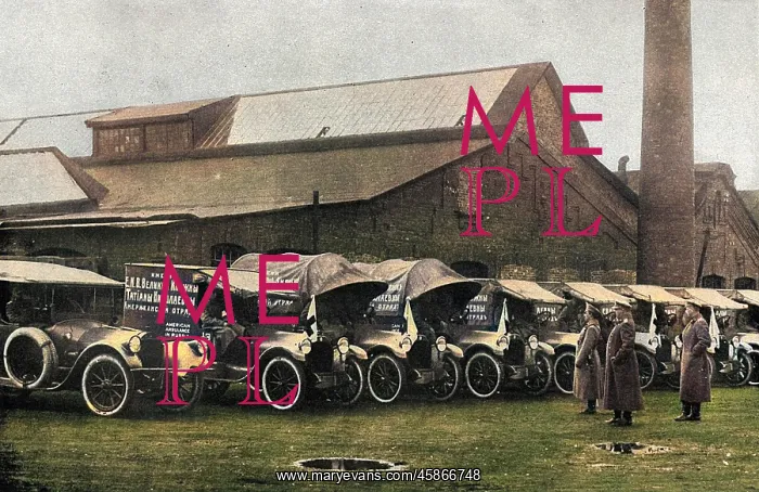 : Motor ambulances on the eastern front, Russia, WW1 : Motor ambulances on the eastern front, Russia, WW1