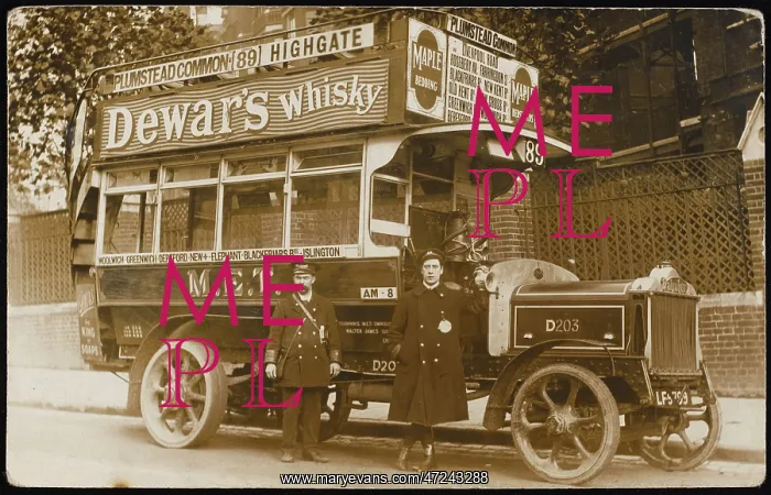: Motor Bus - London 1905 : Motor Bus - London 1905