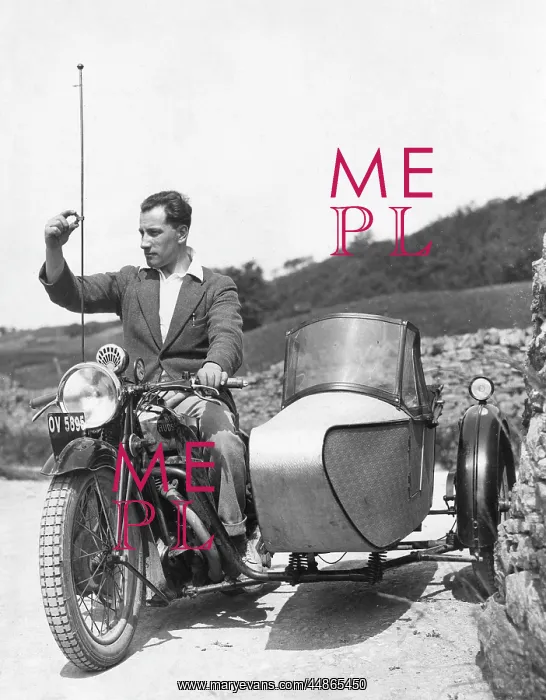  : MOTOR CYCLE AND SIDECAR