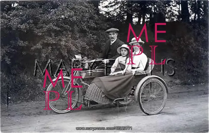 : MOTOR CYCLE AND SIDECAR : MOTOR CYCLE AND SIDECAR