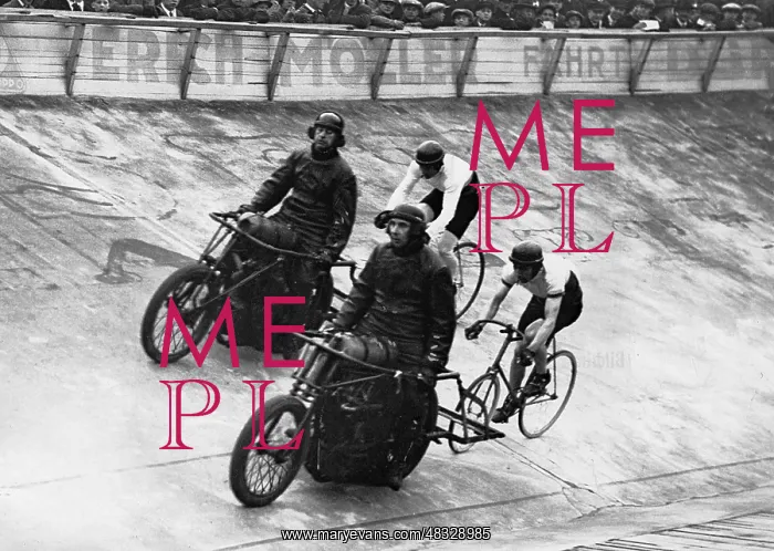 : Motor-paced racing in Berlin, 1932 : Motor-paced racing in Berlin, 1932
