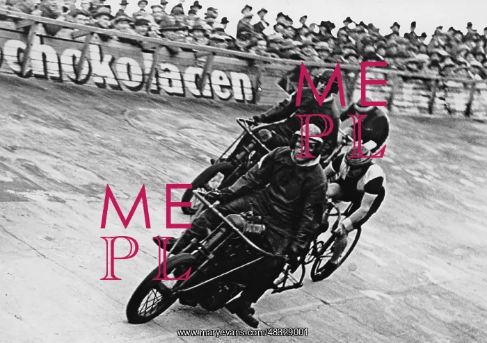 : Motor-paced racing in Berlin, 1932 : Motor-paced racing in Berlin, 1932