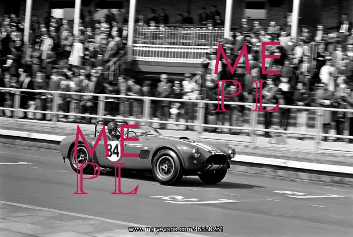 : Motor racing Aintree, England : Motor racing Aintree, England