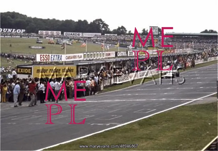 : Motor racing Brands Hatch, England : Motor racing Brands Hatch, England