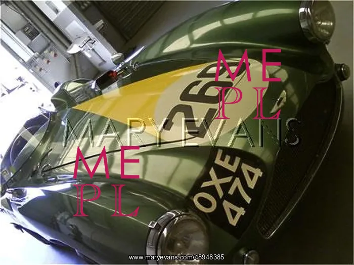 : Motor racing England : Motor racing England