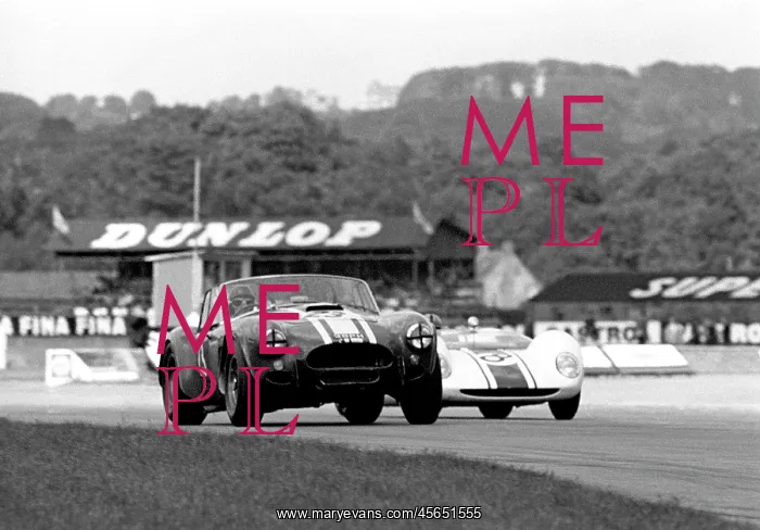 : Motor racing Goodwood England : Motor racing Goodwood England