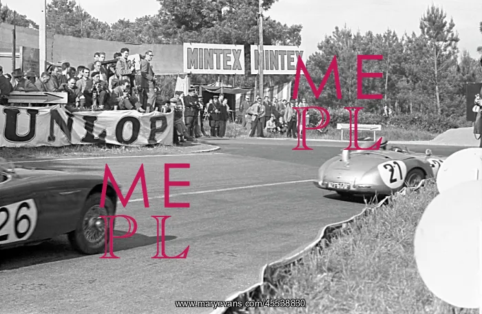: Motor racing Le Mans : Motor racing Le Mans