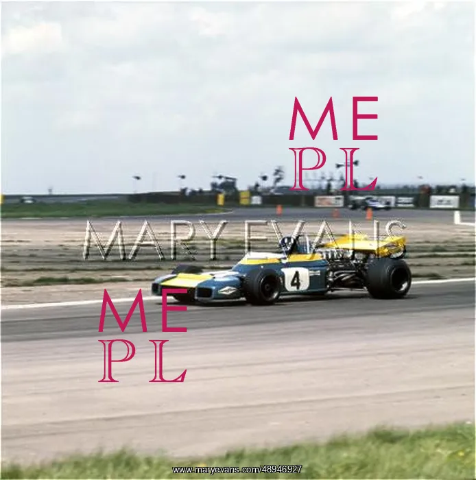 : Motor racing Silverstone, England : Motor racing Silverstone, England