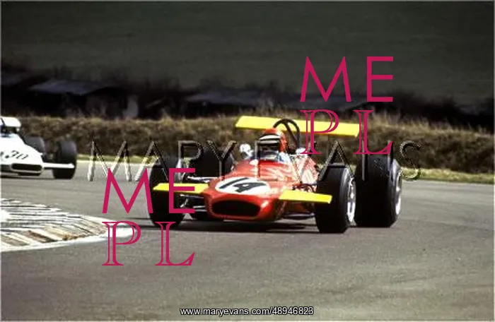 : Motor racing Thruxton, England : Motor racing Thruxton, England