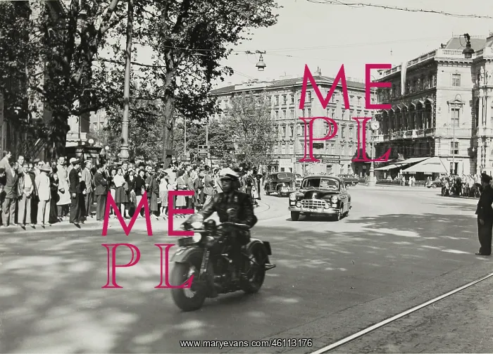 : Motorcade in occassion of the signing of the Austrian St : Motorcade in occassion of the signing of the Austrian St