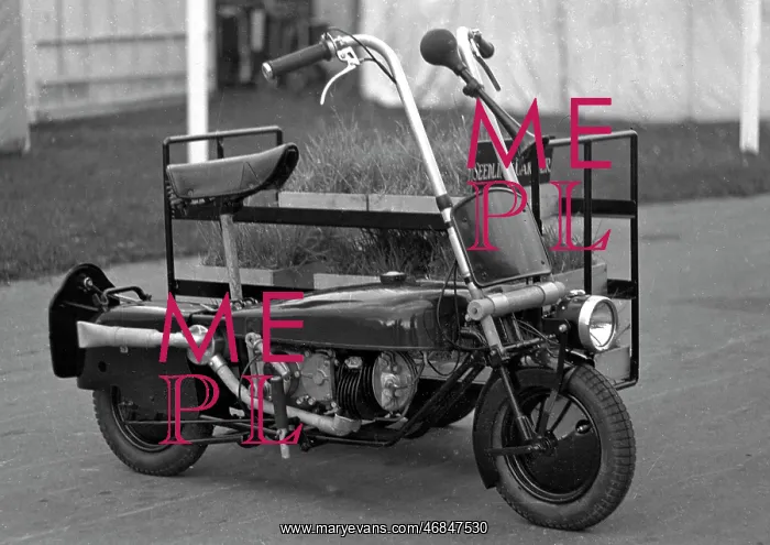  : Motorcycle