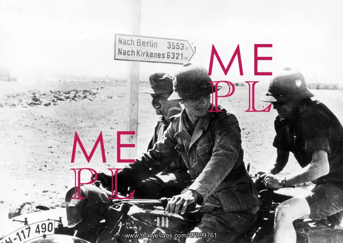 : Motorcycle crew in the Libyan desert, WW2 : Motorcycle crew in the Libyan desert, WW2