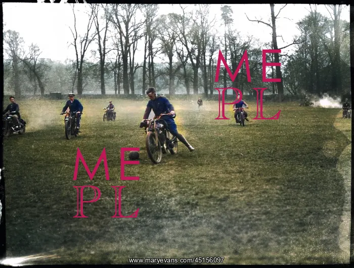 : MOTORCYCLE FOOTBALL : MOTORCYCLE FOOTBALL