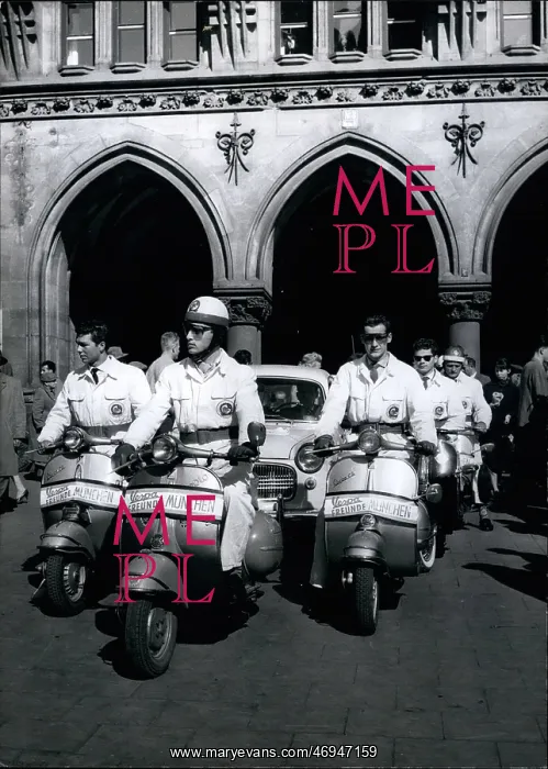 : Motorcycle Gangs : Motorcycle Gangs