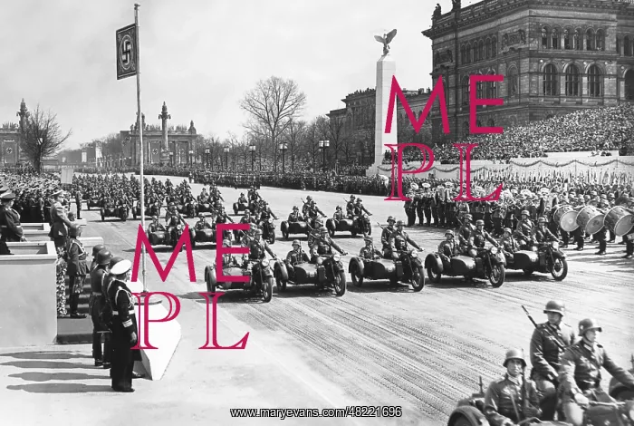 : Motorcycle troops of the Wehrmacht during a parade in Be : Motorcycle troops of the Wehrmacht during a parade in Be