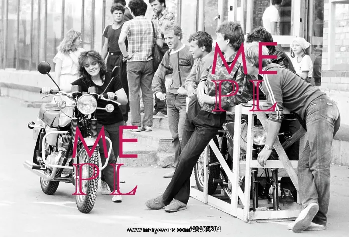 : Motorcyclist, 1987 : Motorcyclist, 1987