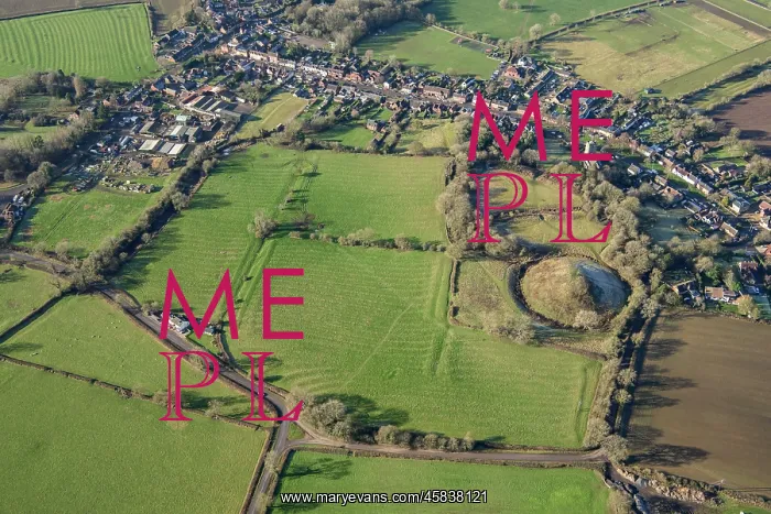 : Motte and bailey castle, ridge and furrow, Brinklow : Motte and bailey castle, ridge and furrow, Brinklow