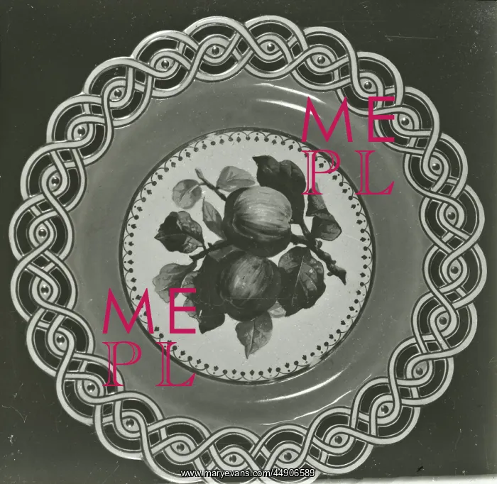 : Mottos - Decorated Plate : Mottos - Decorated Plate