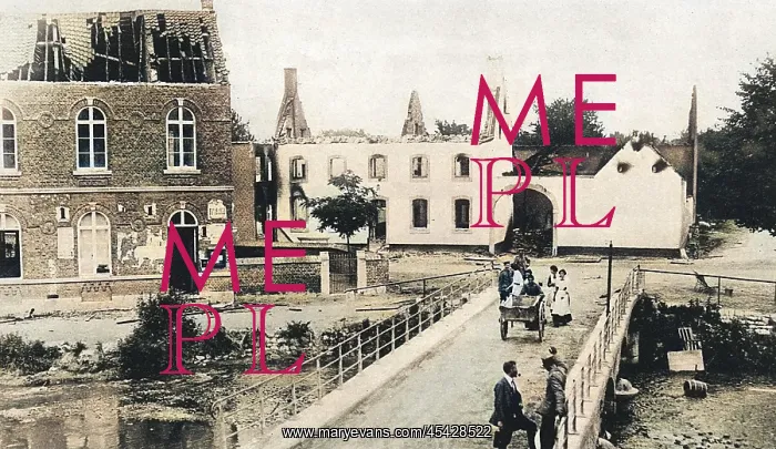 : Mouland in ruins : Mouland in ruins