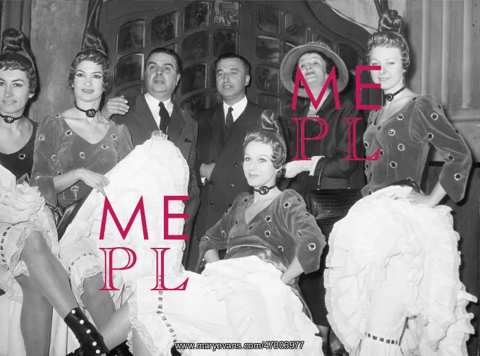 : Moulin Rouge Cabaret : Moulin Rouge Cabaret