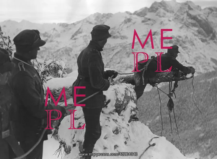: Mountain infantry during an ecxercise : Mountain infantry during an ecxercise