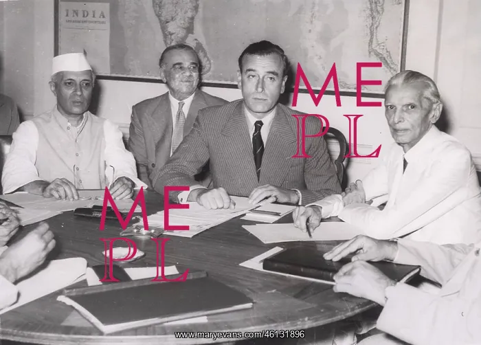 : Mountbatten with Nehru and Jinnah, India : Mountbatten with Nehru and Jinnah, India