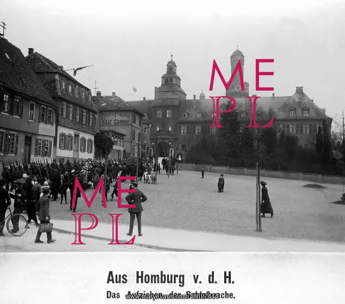 : Mounting of the castle guard in Homburg, 1913 : Mounting of the castle guard in Homburg, 1913