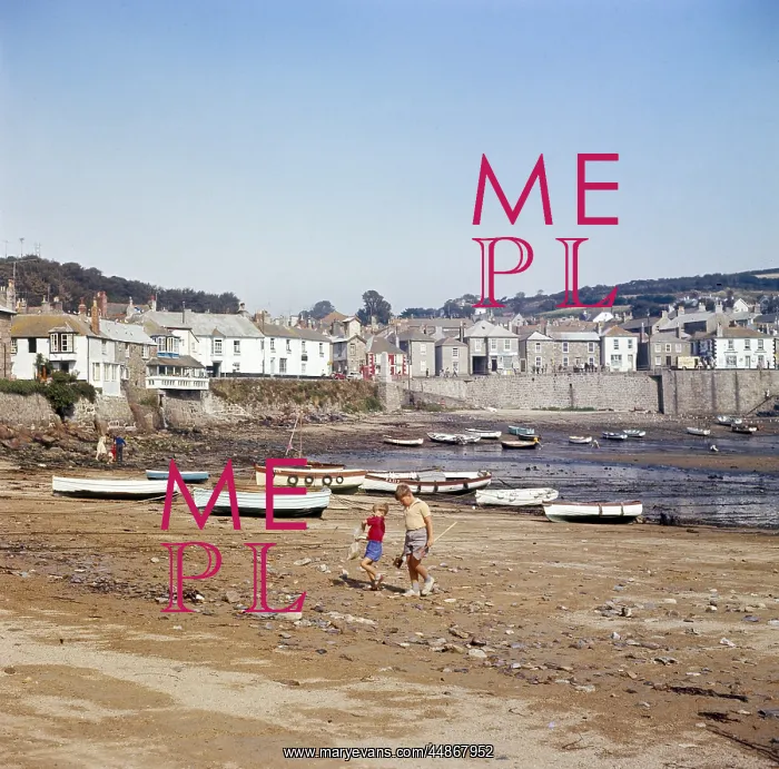 : MOUSEHOLE HARBOUR : MOUSEHOLE HARBOUR