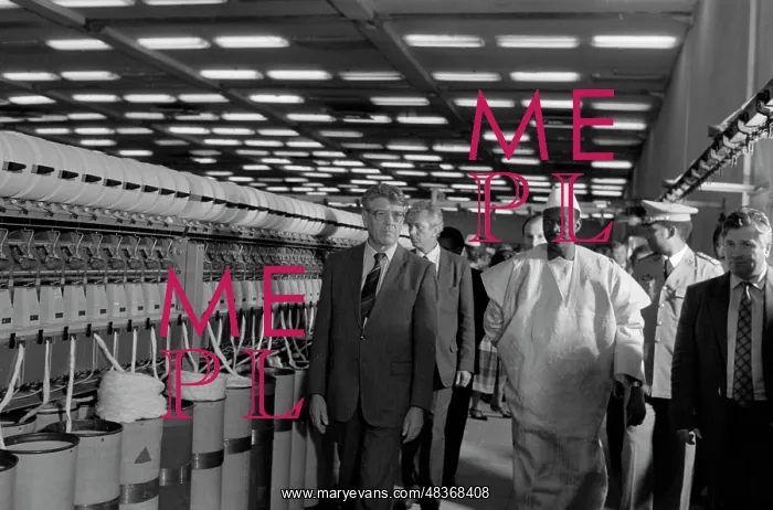 : Moussa Traore visits USSR : Moussa Traore visits USSR