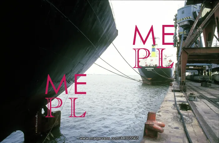 : Mozambique, 1990s : Maputo Harbour. Shipping, docks : Mozambique, 1990s : Maputo Harbour. Shipping, docks
