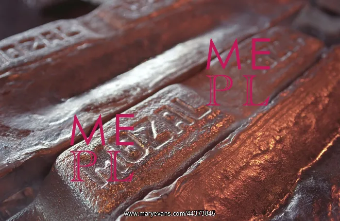 : Mozambique, Mozal, 2004: Aluminium ready for export : Mozambique, Mozal, 2004: Aluminium ready for export