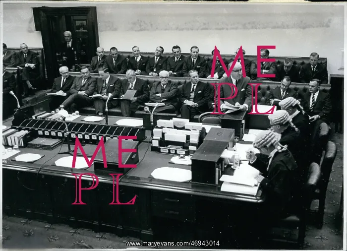 : Mr Askin, Premier of Legislative Assembly, Northern Ireland : Mr Askin, Premier of Legislative Assembly, Northern Ireland