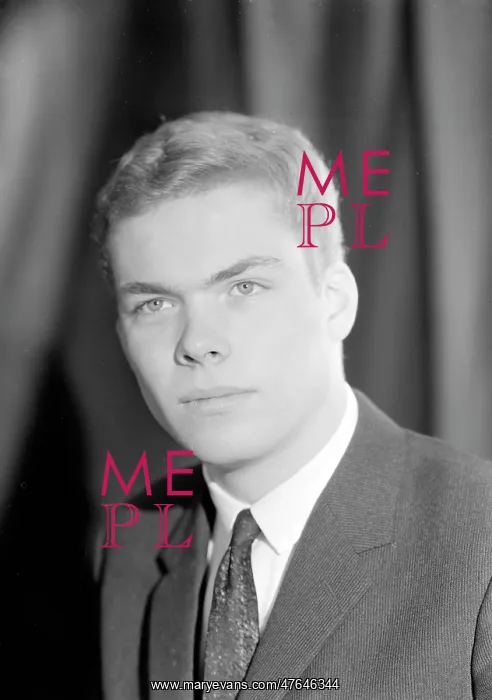  : Mr C Harden