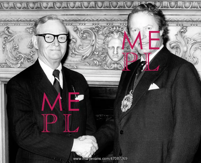 : Mr. Charles A. Bane visits the Lord Mayor : Mr. Charles A. Bane visits the Lord Mayor