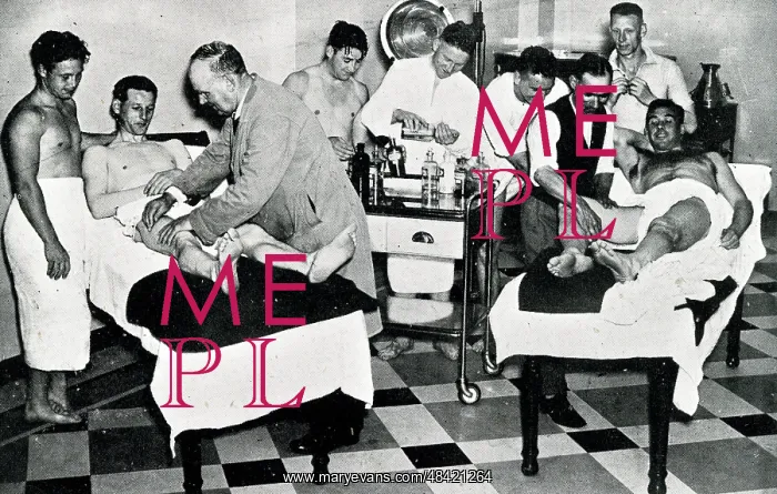 : Mr Hardy, Tottenham Hotspur trainer, massage demonstration : Mr Hardy, Tottenham Hotspur trainer, massage demonstration