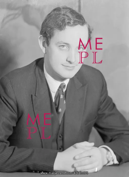  : Mr A J Coombe