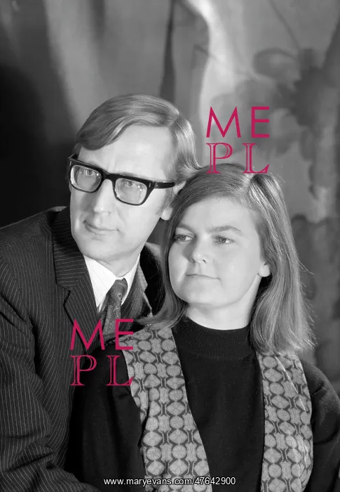  : Mr and Mrs B G Coward