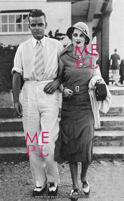 : Mr & Mrs Charles Sweeny at Le Touquet : Mr & Mrs Charles Sweeny at Le Touquet