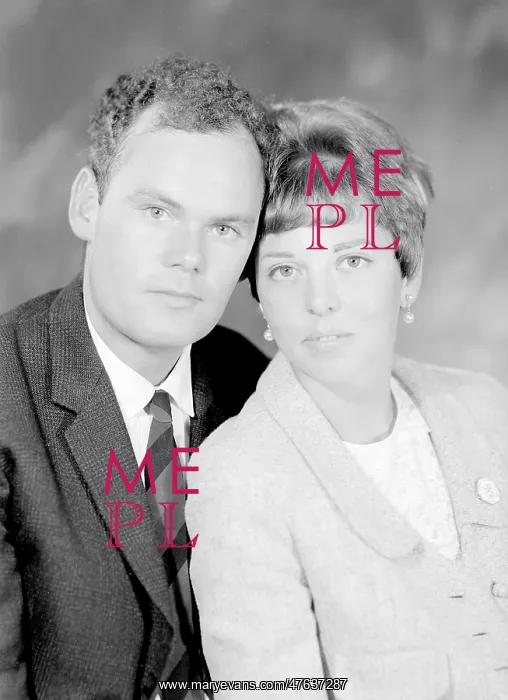  : Mr and Mrs David Milligan