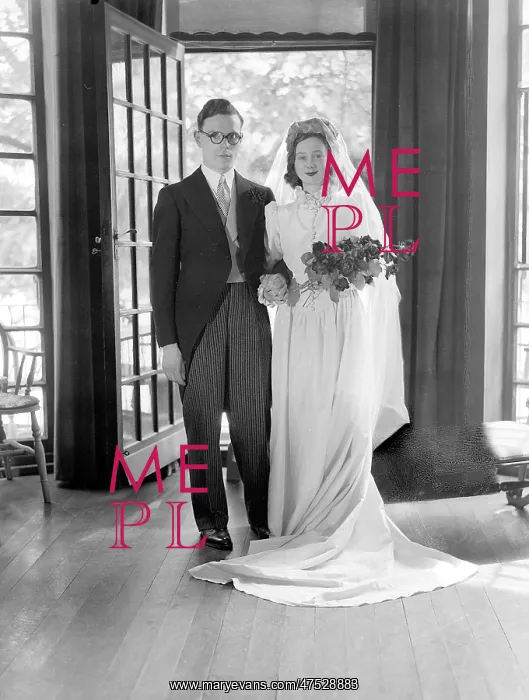 : Mr and Mrs Laird - Cloudes : Mr and Mrs Laird - Cloudes