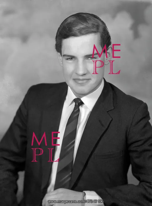  : Mr Nicholas Edgehill
